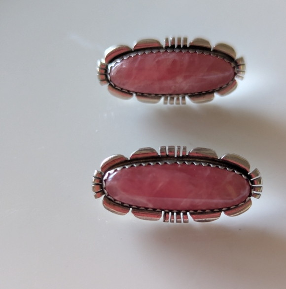 Vintage Native American Pink Mother of Pearl Earrings - Picture 5 of 8